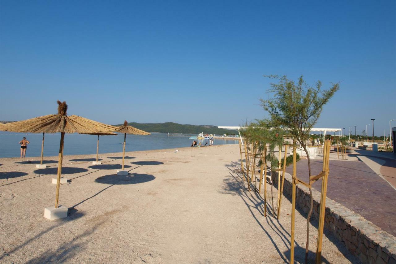 Petra Brodarica (Sibenik-Knin)