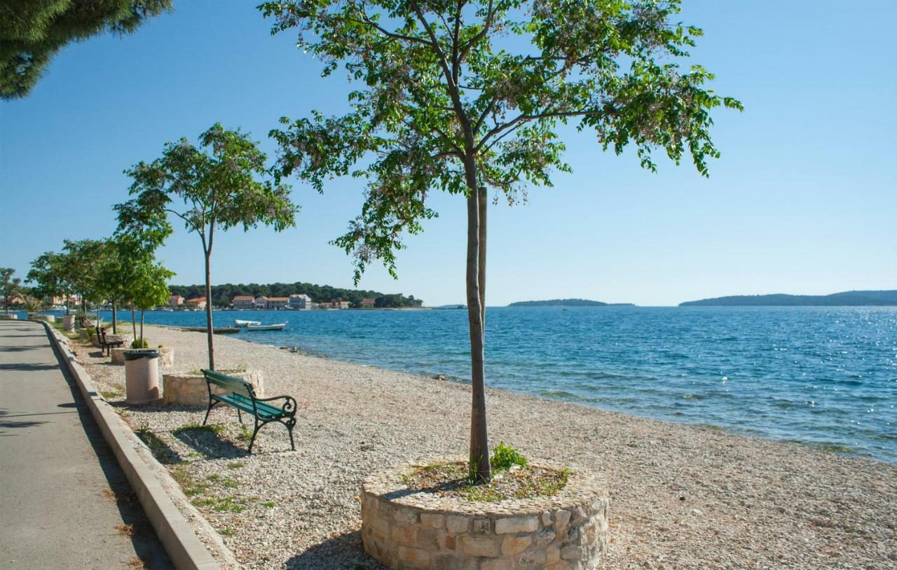 Apartment Petra Brodarica (Sibenik-Knin)